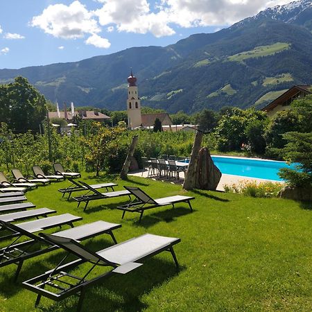 Garni Unterwegguetl Bed & Breakfast Naturns Exterior foto