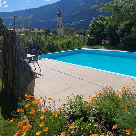 Garni Unterwegguetl Bed & Breakfast Naturns Exterior foto