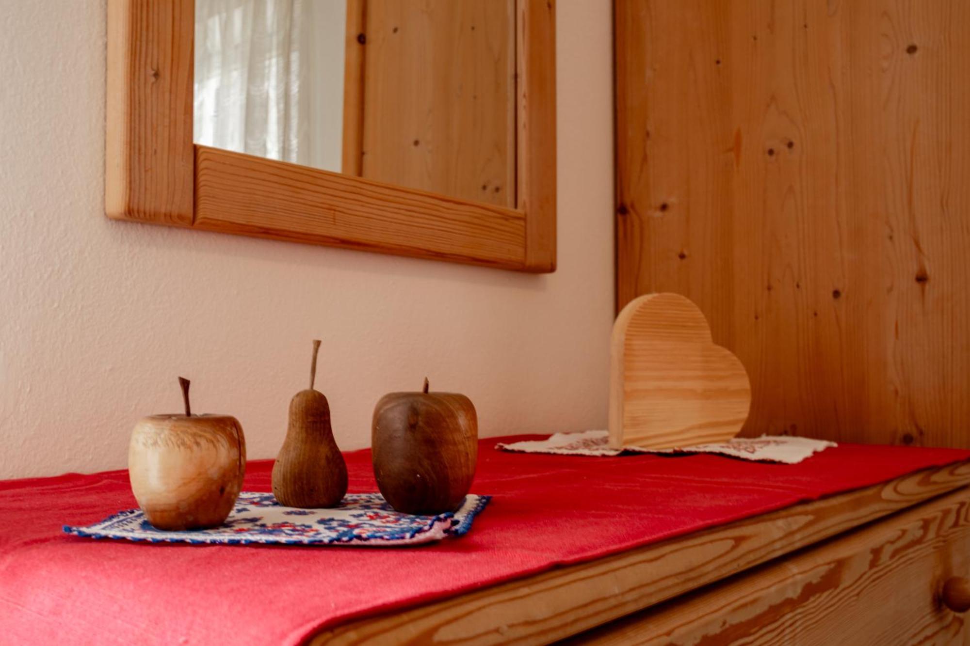 Garni Unterwegguetl Bed & Breakfast Naturns Exterior foto