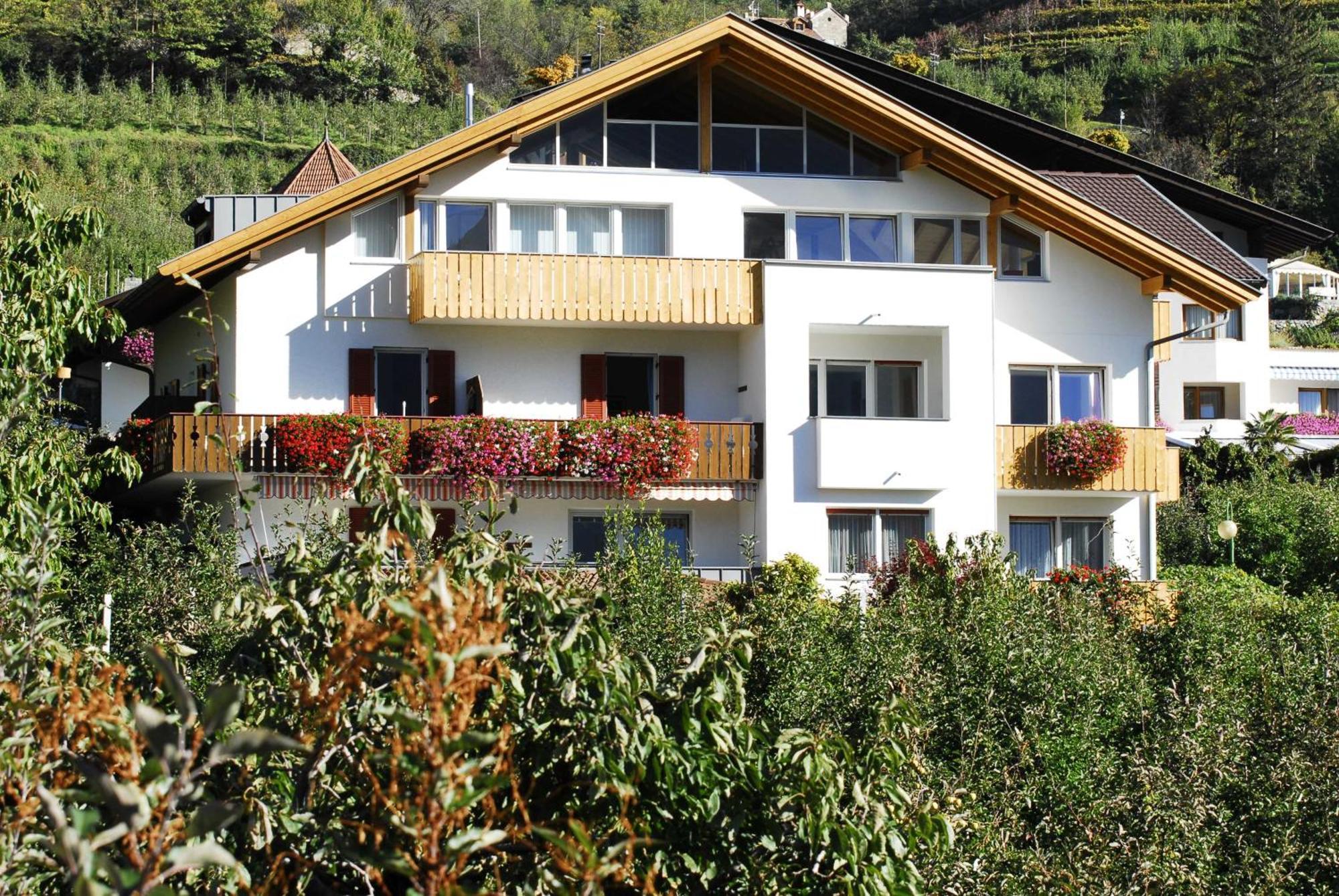 Garni Unterwegguetl Bed & Breakfast Naturns Exterior foto